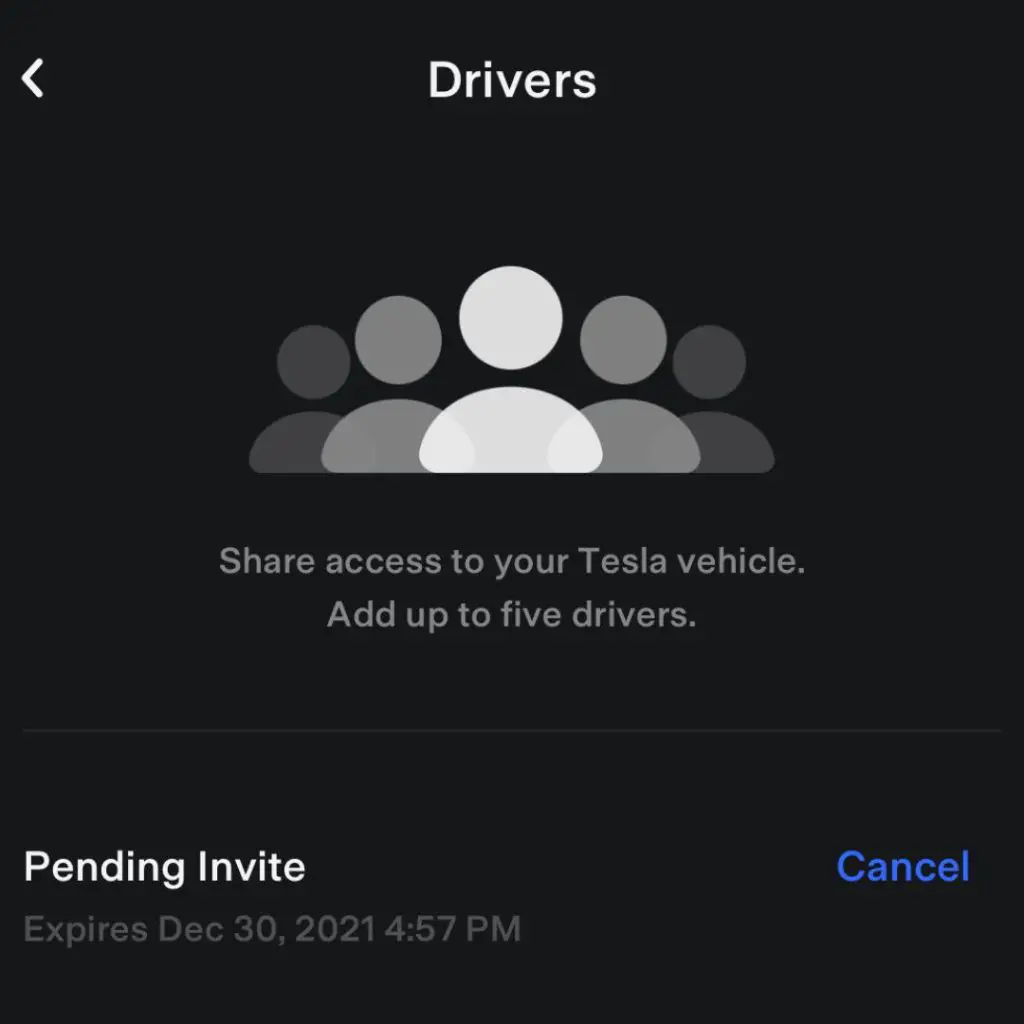 Añadir un conductor a su cuenta Tesla [Step-by-Step Guide]