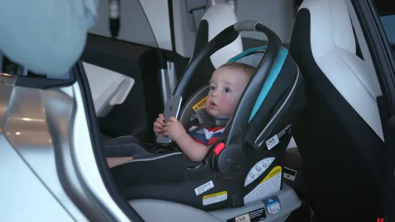 Los mejores asientos de coche para niños para el modelo 3 de Tesla: explicación del ajuste y la seguridad