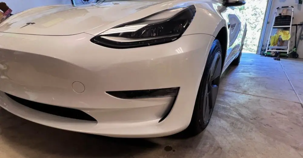¡Guía de reemplazo de faros Tesla Model 3!